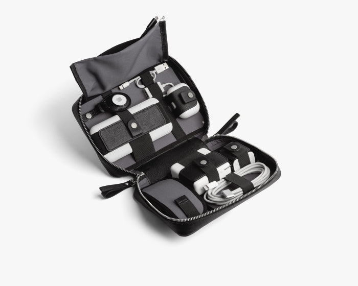 Large Tech Organizer Pouch Carbon