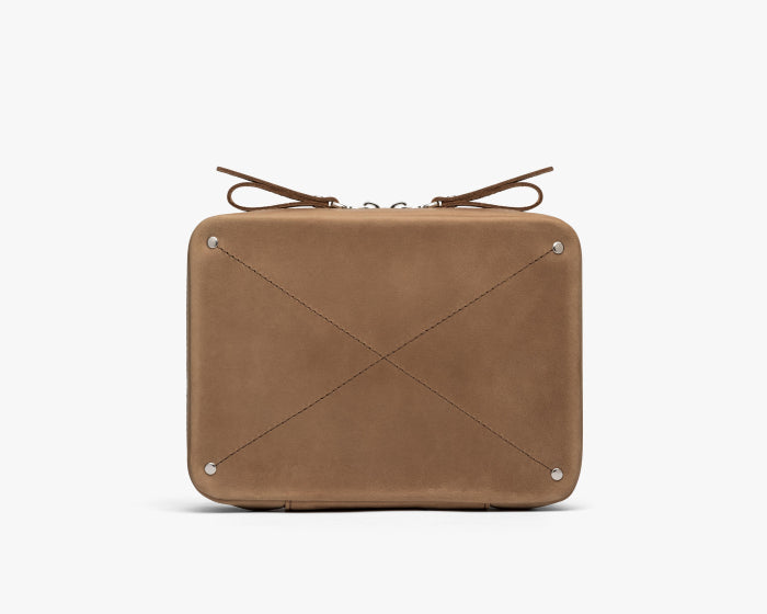 Medium Tech Organizer Pouch Pecan