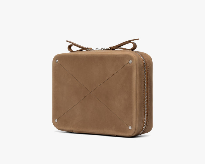Medium Tech Organizer Pouch Pecan