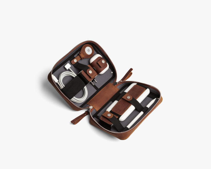 Medium Tech Organizer Pouch Cognac