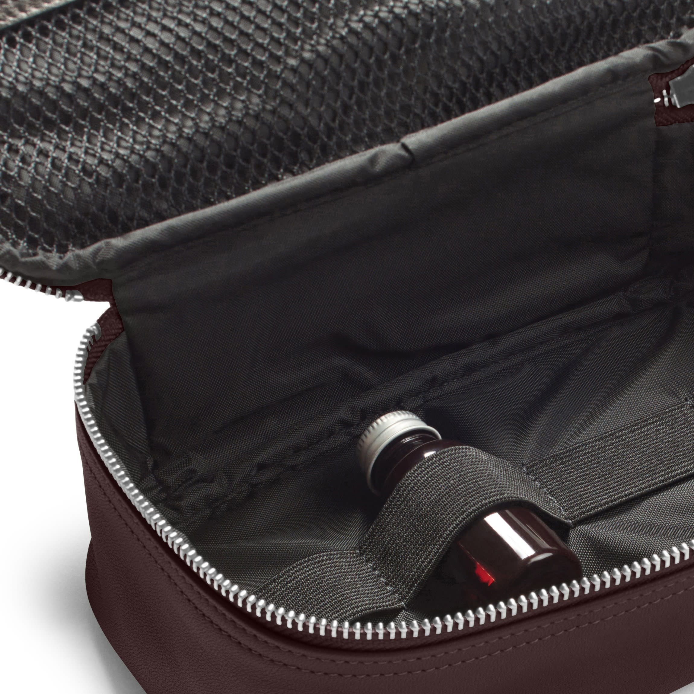 Medium-Travel-Organizer-Brown-622-340-1