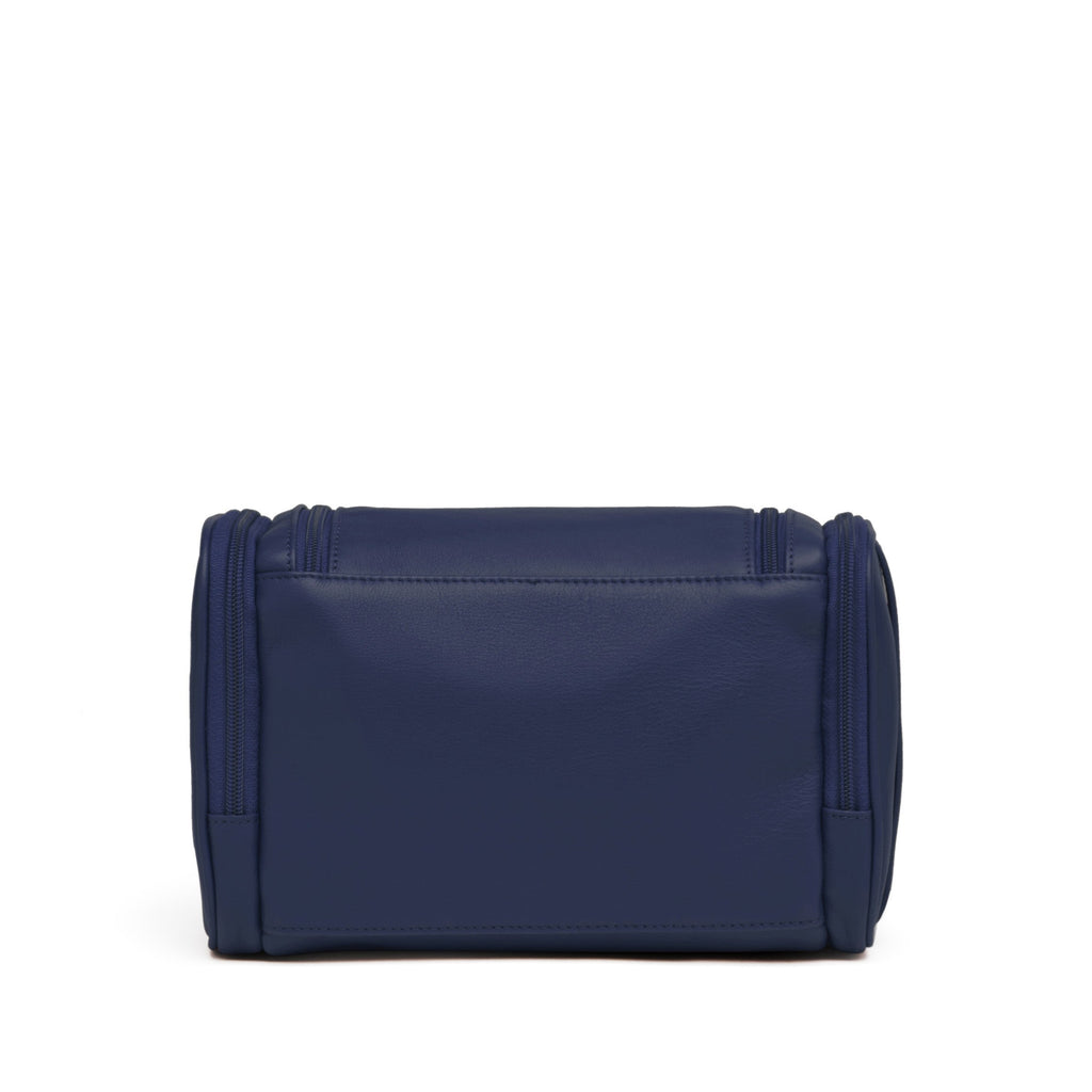 Small-Hanging-TioletryQ-Kit-Navy-610-375_2
