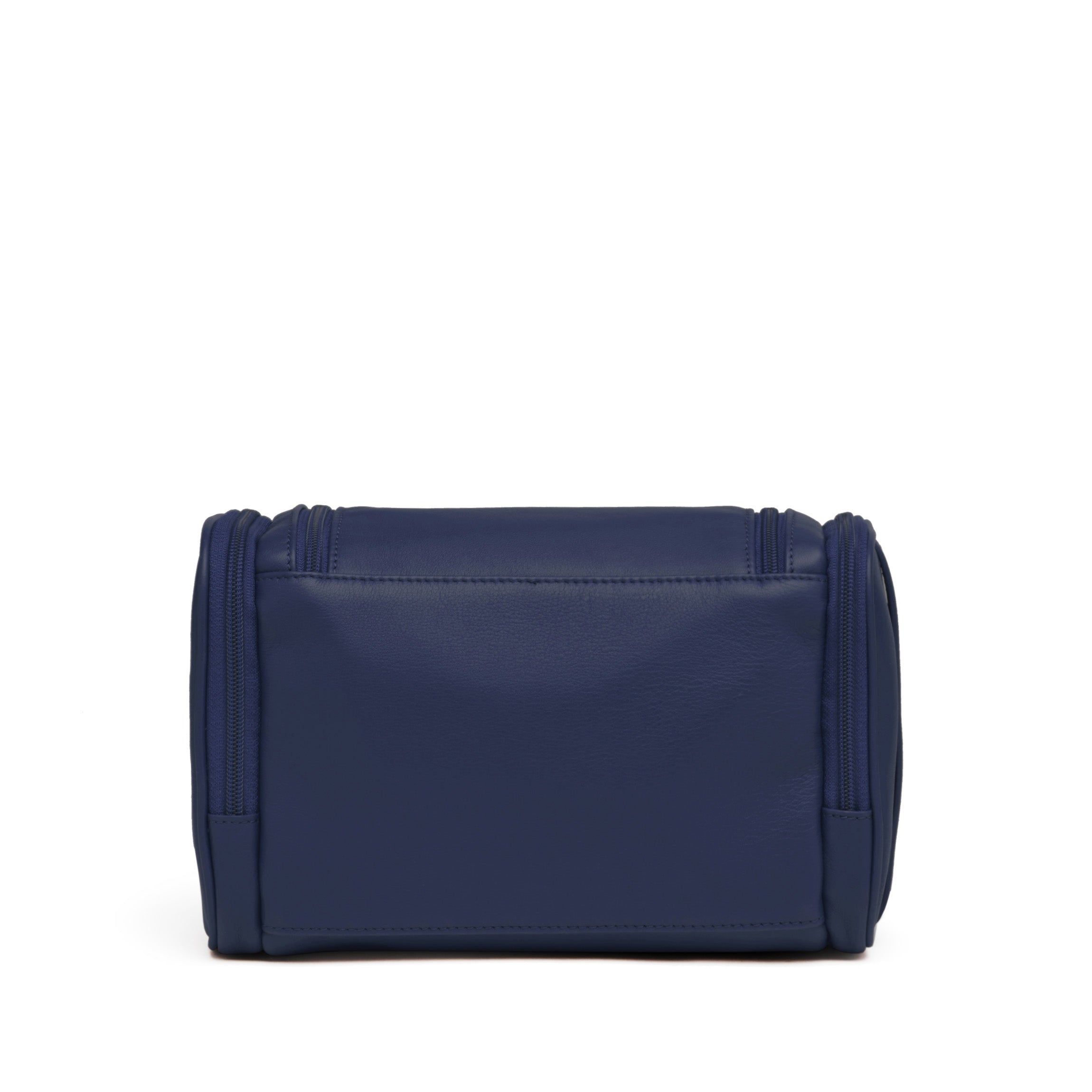Small-Hanging-TioletryQ-Kit-Navy-610-375_2