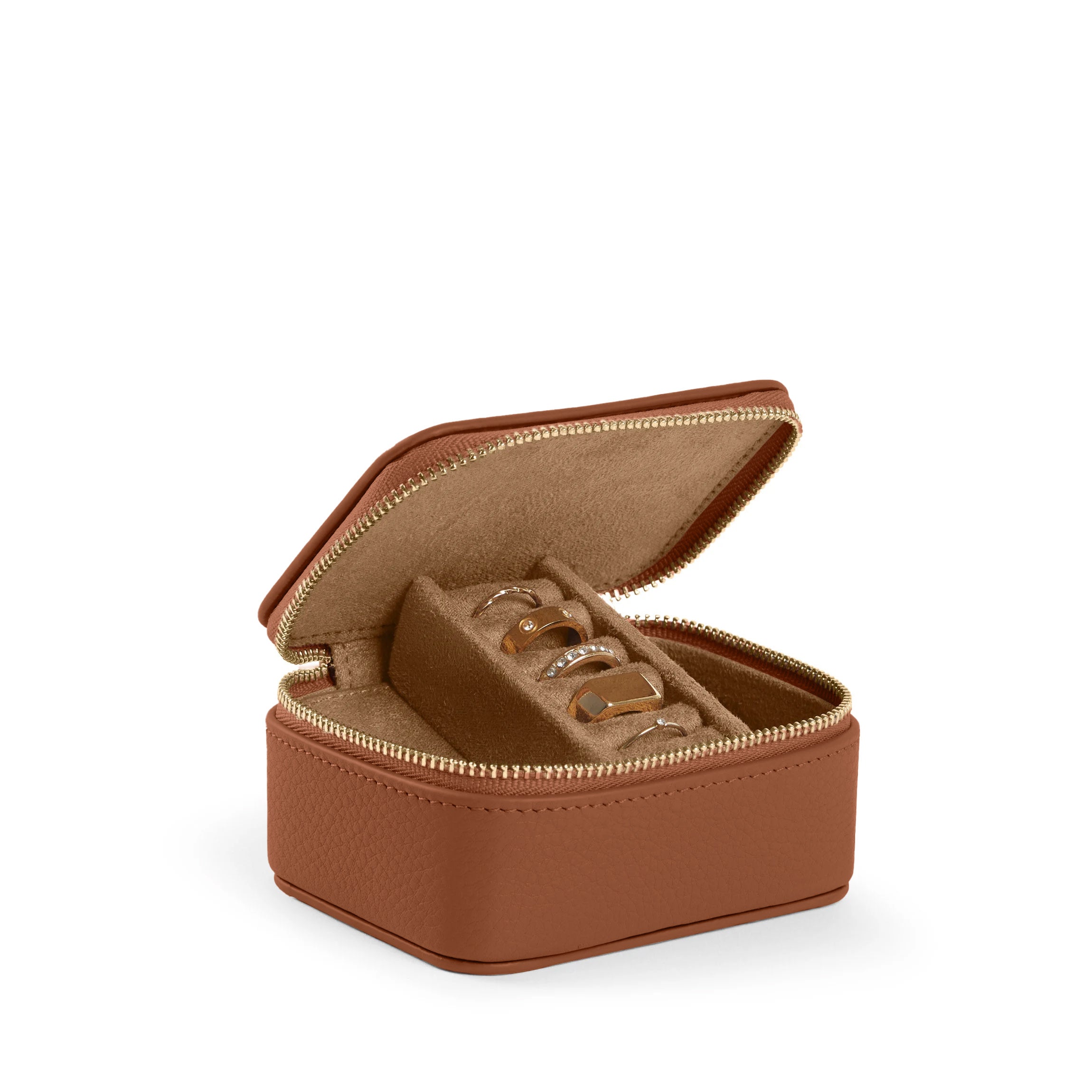 Small-Jewelry-Ring-Box-Saddle-R70-224-1