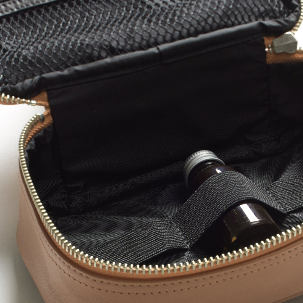 Small-Travel-Organizer-Tan-621-229-1