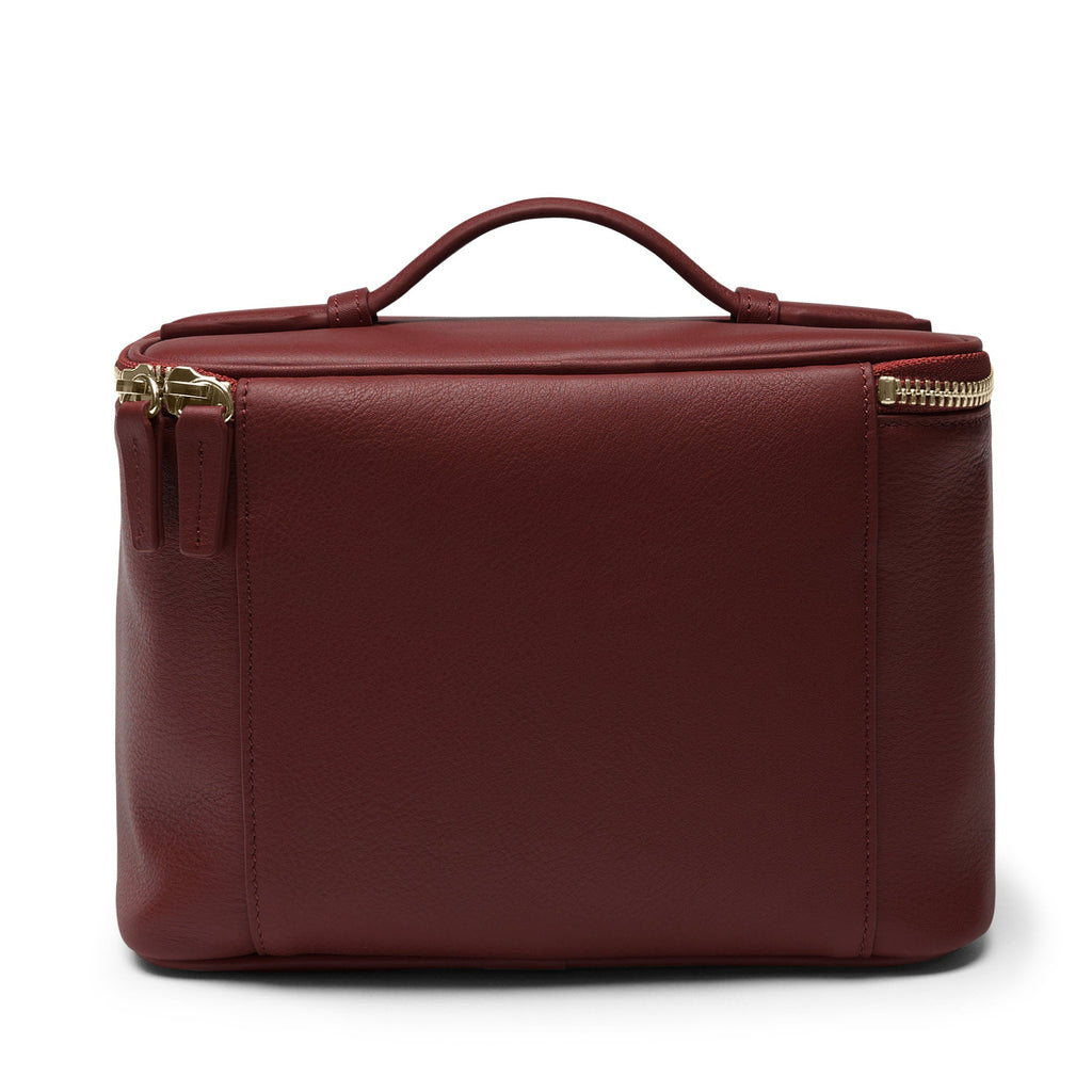 new-Medium-Train-Case-Red-632-341-4